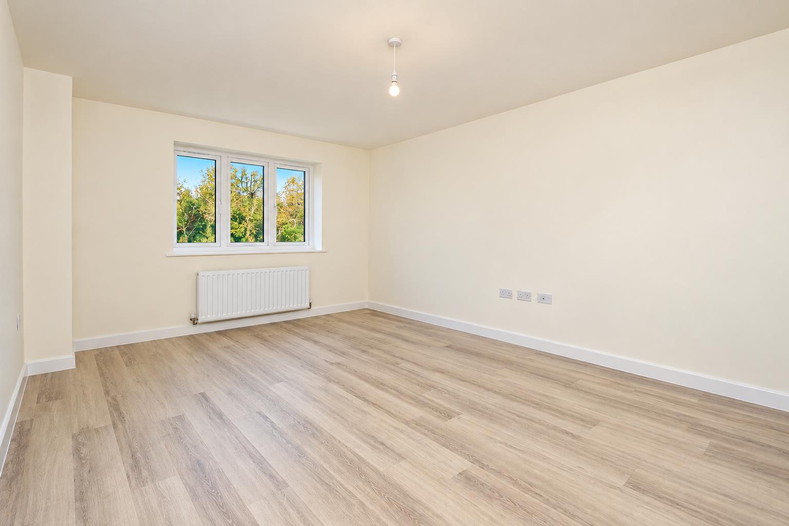 Lacaune Close, Whitehouse, Milton Keynes